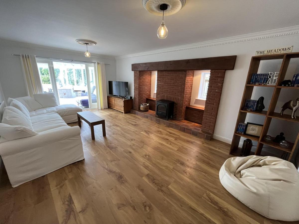 5 Bedroom 4 Bathroom Gym Playroom Country Home Leamington Spa Esterno foto